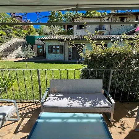 Βίλα Spoleto-poolside-sleeps-20pool, Jacuzzi, Gardens -a True Fantasy *