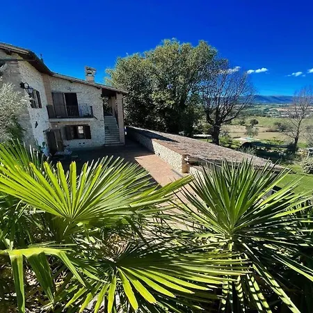 Βίλα Spoleto-poolside-sleeps-20pool, Jacuzzi, Gardens -a True Fantasy *